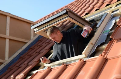 Pose de fenêtres de toit Velux à Laize-Clinchamps